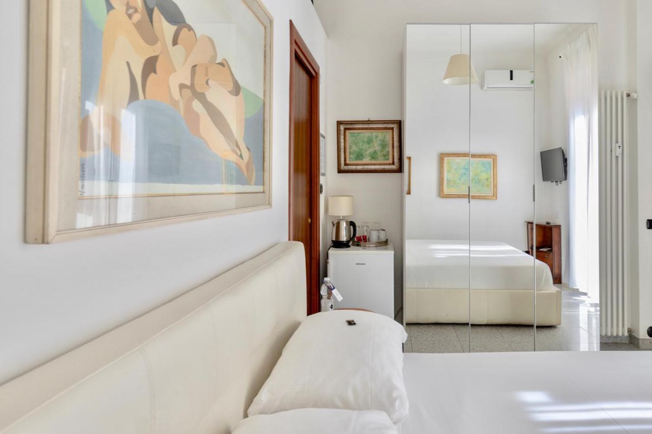 Aiello Suites Milan Bagian luar foto