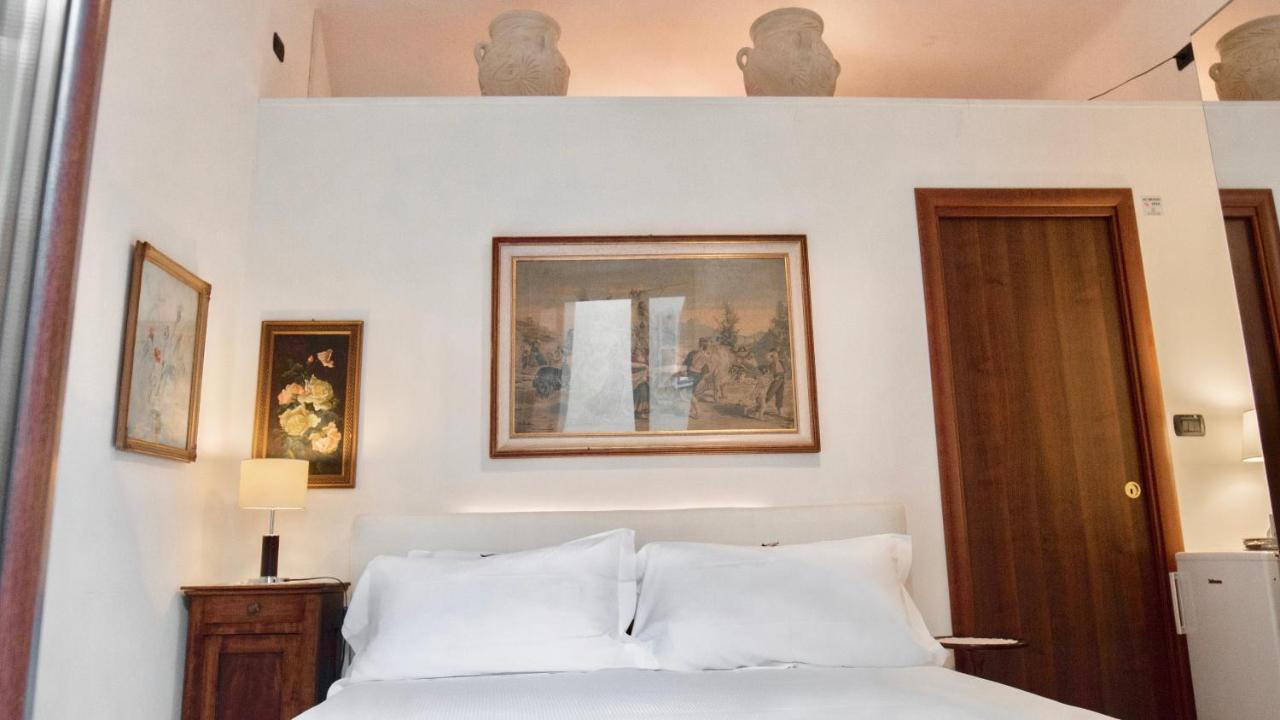 Aiello Suites Milan Bagian luar foto