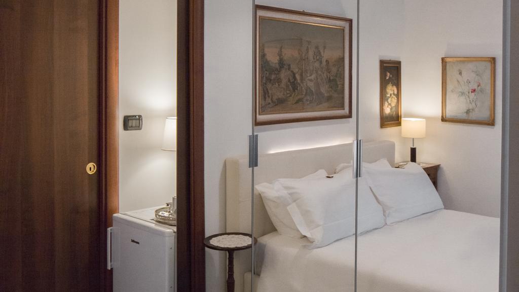 Aiello Suites Milan Bagian luar foto