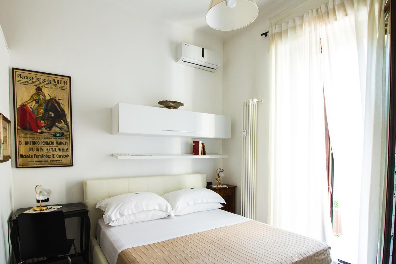 Aiello Suites Milan Bagian luar foto